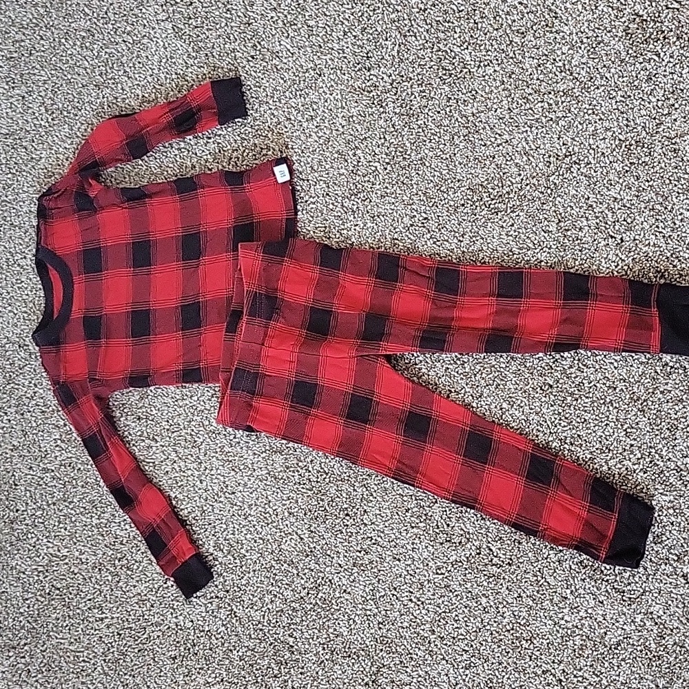 Baby gap organically grown cotton snug fit red black plaid check pajamas